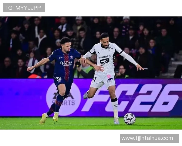 西甲激战波尔图逆转巴黎圣日耳曼补时绝杀引发全场狂欢 西甲激战波尔图逆转巴黎圣日耳曼补时绝杀引发全场狂欢