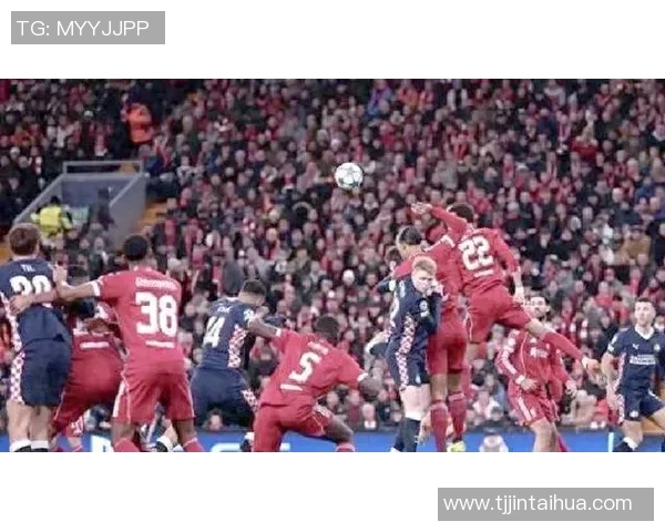 利物浦逆转那不勒斯引发争议判罚全场沸腾的世界杯瞬间