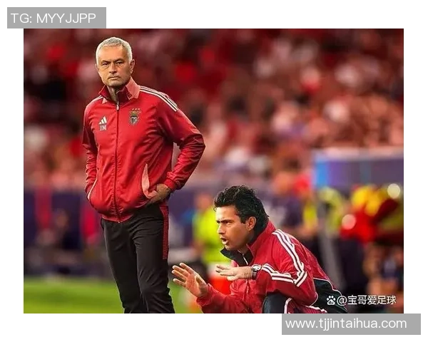 国王杯惊心动魄曼联逆转本菲卡全场沸腾战术解析