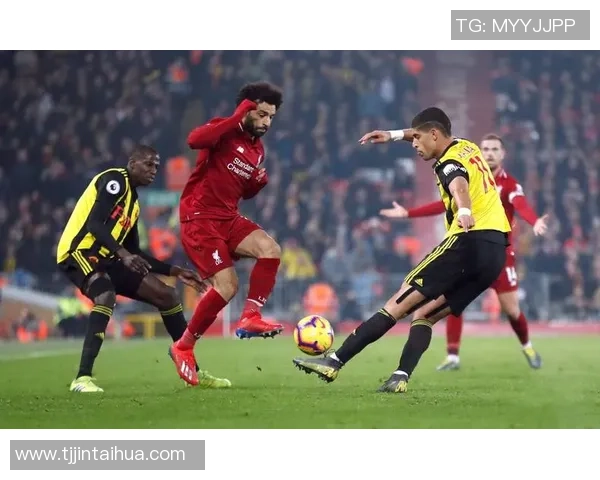 欧联杯激战回顾利物浦逆转那不勒斯全场沸腾的瞬间与赛后分析