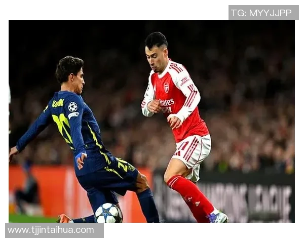 英超大战曼联大胜马竞战术解析全场沸腾瞬间回顾 英超大战曼联大胜马竞战术解析全场沸腾瞬间回顾