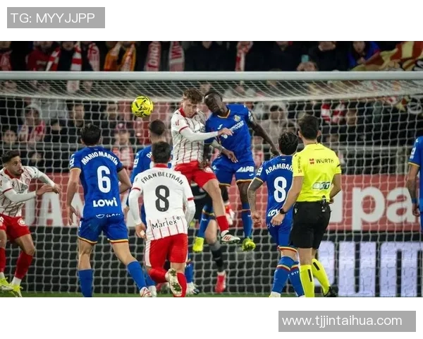 西甲激战波尔图大胜曼联五球狂潮引发全场沸腾