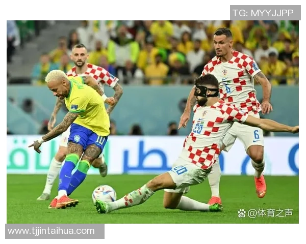 世界杯精彩对决里昂逆转那不勒斯点球大战引发全场狂欢