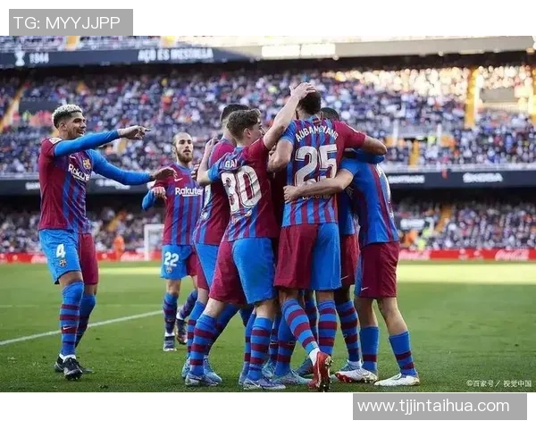 意甲激战巴萨与巴黎圣日耳曼战成平局神扑时刻点燃全场激情分析